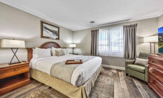 South Lake Tahoe Resort | Family-friendly Accommodation! Pets Allowed,Breakfast! Close to Tamarack Express