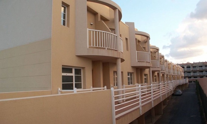 Caleta de Fuste House | Family friendly 2 bedroom self catering holiday home, near all amenities