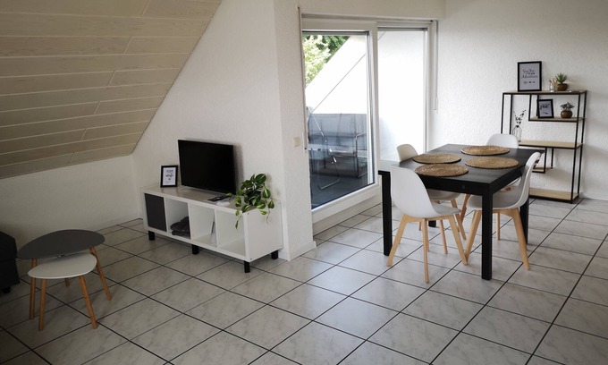 Lochbrucke Apartment | Family-friendly 45sqm apartment