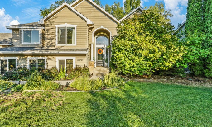 Spokane House | Family-Friendly and Fenced Yard - Great for Pets! Speakeasy – 15 Min to Downtown