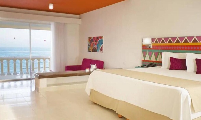 Puerto Juarez Resort | Family-friendly Cancun Royal Junior Suite with Ocean View Balcony and Water Park