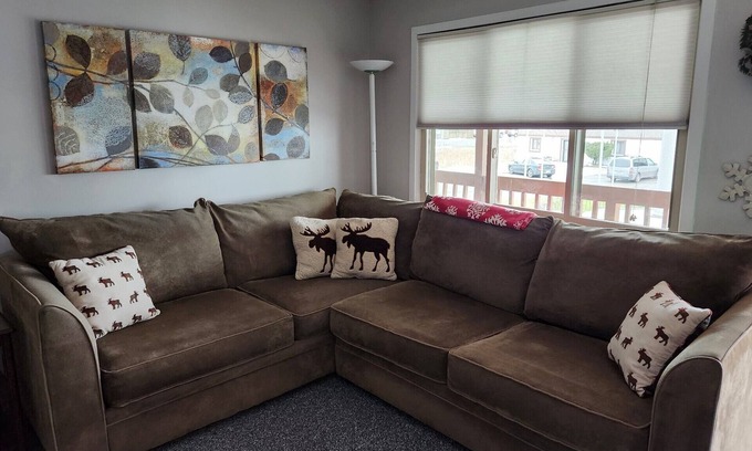 Mancelona Condo | Family Friendly Condo , Ski, Pool Pass,