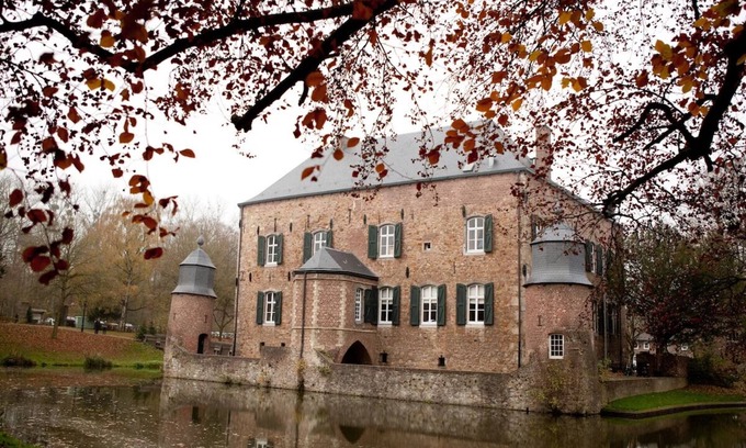 Municipality of Kerkrade House | Family-Friendly Hideaway with Garden Views Close to GaiaZOO