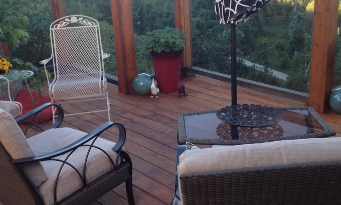 Spearfish House | Family friendly home - great for Summer and Fall activities or winter Holidays!