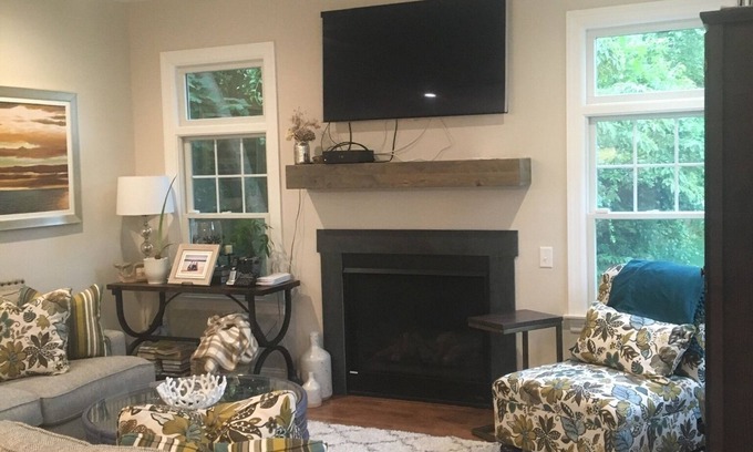 Manasquan House | Family friendly home near downtown Manasquan and close to Beach-4th of July Week