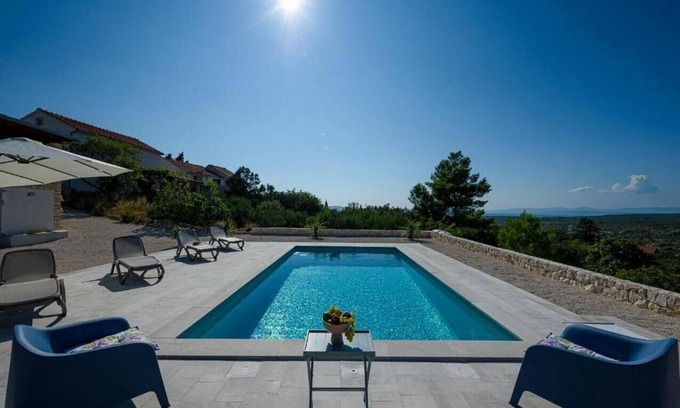 Bobovisca House | Family friendly house with a swimming pool Bobovišća, Brač (K-21663)
