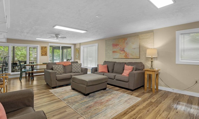 Rocky Mount House | Family-Friendly Lakefront Home | 5 Bedrooms | Dock, Wi-Fi, Smart TVs, Grill