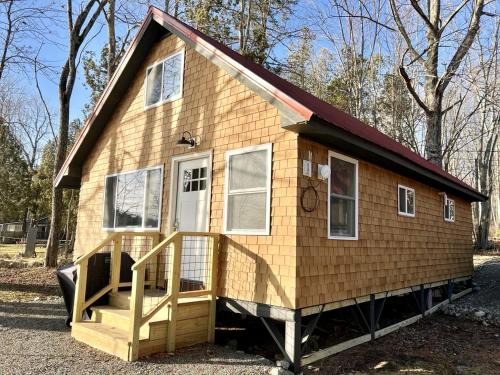 Burnham House | Family-Friendly Lakefront Cabin with Beach Access, Firepit & Kayaks in Burnham, Maine