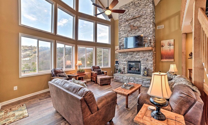 McGaheysville House | Family-Friendly Massanutten Home w/Slope Views!