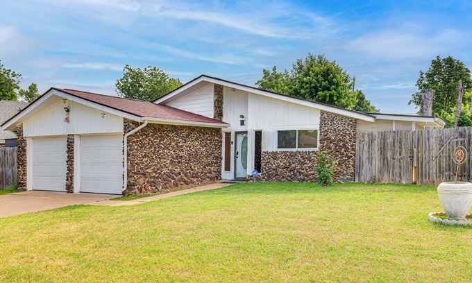 Central Oklahoma City House | Family-Friendly OKC Area Getaway: Dogs Welcome!