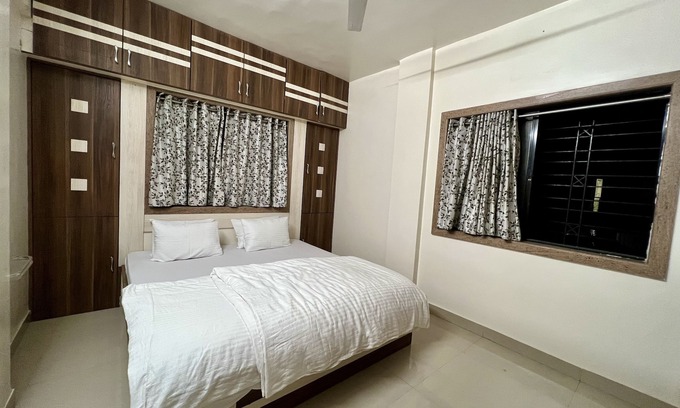 Baner Apartment | Family friendly Peaceful 3BHK apartment in Balewadi.