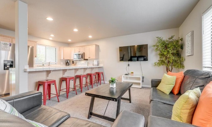 St. George Apartment | Family-Friendly St George Condo with Community Pools