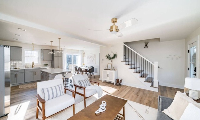 Madison Heights House | Family Friendly Getaway Near Downtown LYH