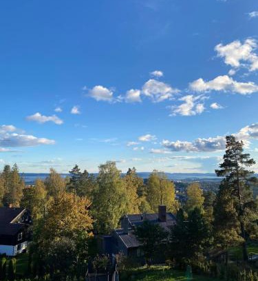 Holmenkollen House | Family-Friendly Villa in Oslo - Holmenkollen