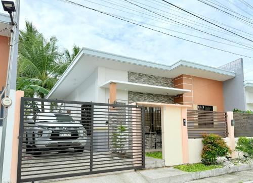General Santos House | Family Friendly with 2BA&2BR , 100Mbps, Free Parking