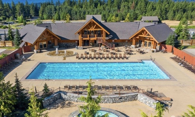 Ronald House | Family Fun Getaway w/Pool, Private Hot Tub, Games & BBQ!