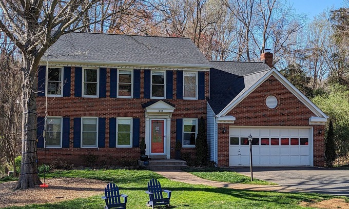 Fairfax House | Family Fun in D.C.