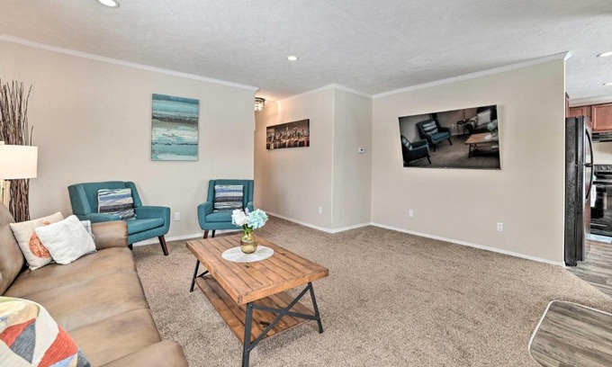 Rapid City House | Family Home in Rapid City about 4 Mi to Torch Lake!
