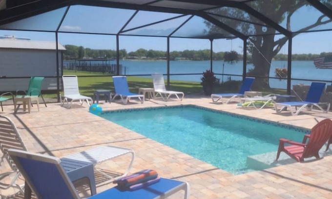 Orient Park House | Family Home on Bellows Lake, with new pool. 6505 Walton Way
