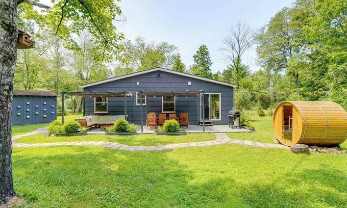 High Falls House | Family Home w/Outdoor Oasis in Hudson Valley