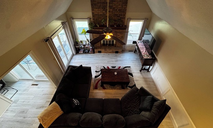 South Kansas City House | Family Home w/Pool & EV Charger