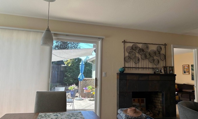 Cuesta Park House | Family Home walkable to parks; near Stanford, Googleplex, and lively Castro St.n