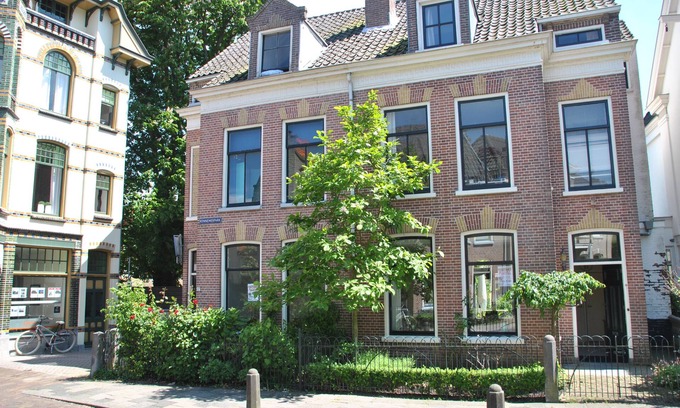 Alkmaar House | Family home with garden in the center of Alkmaar, 25 min. from the beach