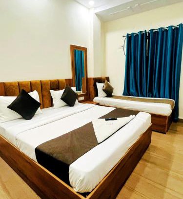 Haridwar Hotel | FAMILY HOTEL - RAJ near railway station