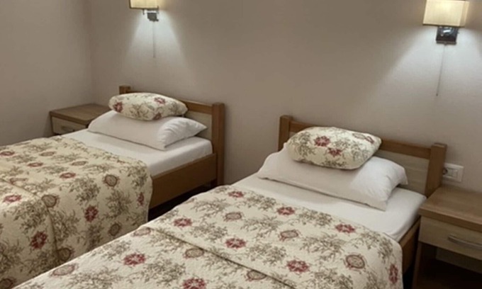 Medjugorje House | Family Hotel VILLA MARIA - Twin Room with Balcony