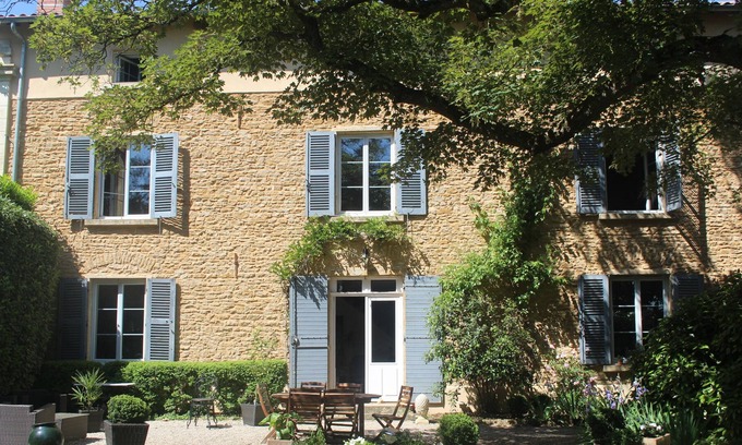 Lacenas House | Family house in the heart of Beaujolais and vineyards, near Lyon