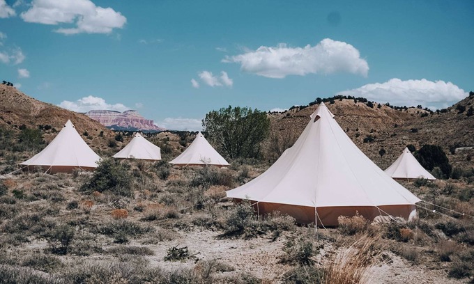 Tropic House | Family Tent w/Shared Bathroom - Beauty awaits you just past the red cliffs.