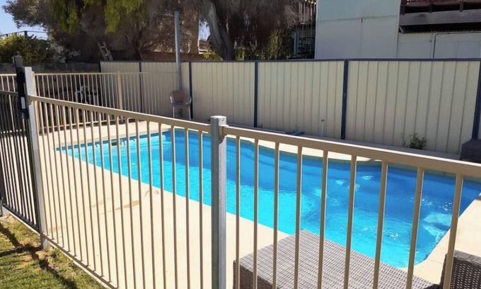 Lancelin House | Family Tides- only a stone’s throw to the Lancelin Beach Hotel,