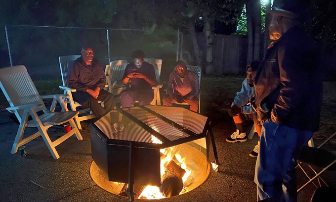 Huffman - O' Malley House | Family Time and a Fire Pit 3 Bdr 2.5 Bth