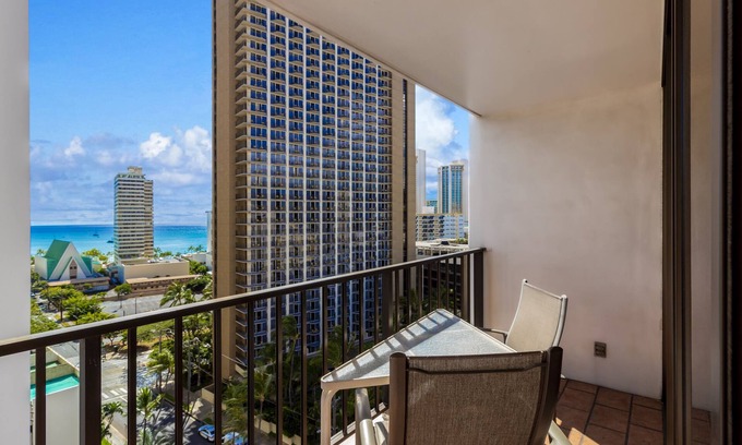 Waikiki Condo | Famous for repeat guests, parking & wifi included