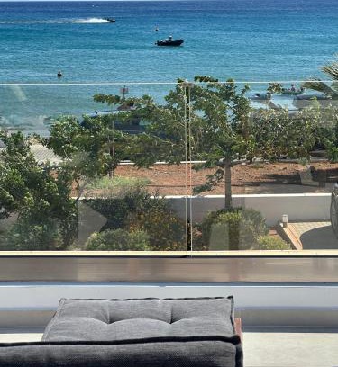 Pilalimata Villa | Fantasea Beachfront Villa