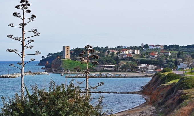 Nea Fokaia Apartment | FantaSea View by Travel Pro Services