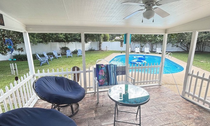 Lakeland House | Fantastic 4-bedroom house with AC in Lakeland