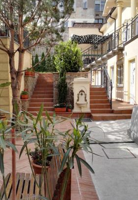 Stari Grad Apartment | Fantastic Belgrade Nights