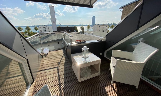 Schleswig Apartment | Fantastic DG apartment with a view of the Schleib