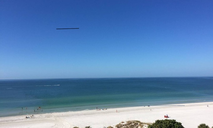 Redington Shores Condo | Fantastic Gulf View! On the beach! 3 Bdrms, 3 Baths, Great Pool and Hot Tub