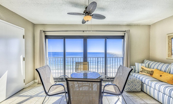 Gulf Shores Condo | Fantastic location and beach views in Gulf Shores BEACHFRONT- Pool - Free WIFI