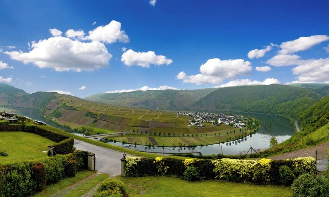 Piesport House | Fantastic panoramic views