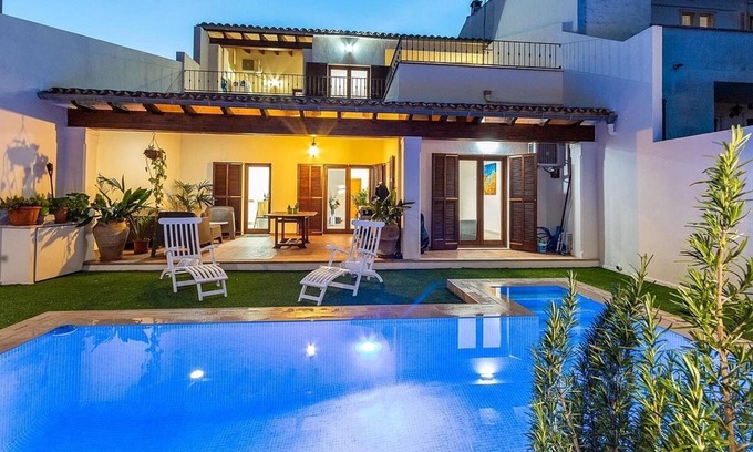 Consell Villa | Fantastic Renovated House, Stylish Interiors, A/C, Private Pool, 100m to the Main Square in Consell!