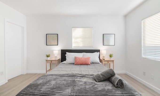 Northeast Miami Condo | Fantastic Studio 15 min from The Beach