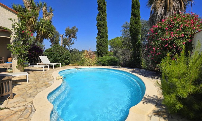 Laroque-des-Alberes Villa | Fantastic villa with pool & view * 4 Stars rated by official Gites de France