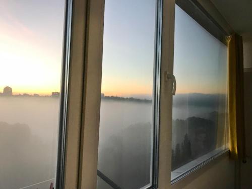 Chisinau Apartment | Fantastic View on Chisinau Center - Super Fast WiFi - Two Botanical Gardens - 2BR