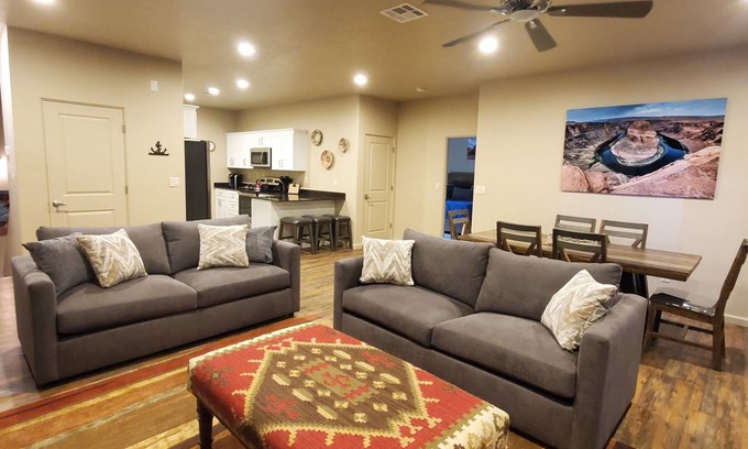 Greenehaven Condo | Fantastic Views Close to Lake Powell.