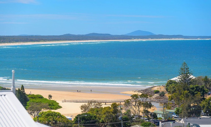 Crescent Head House | Fantastic Views In Super Handy Location