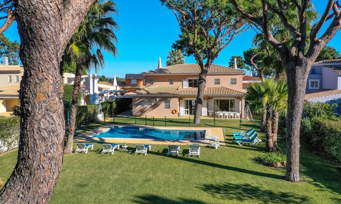 Quarteira Villa | Fantastic Villa with Private Pool Garden, AC and WI FI