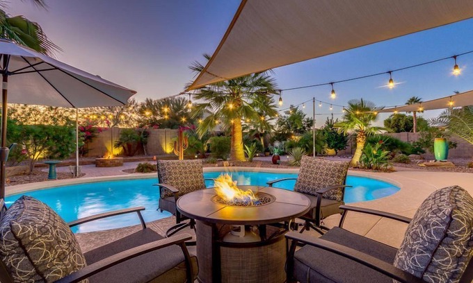 San Tan Valley House | Fantasy Heated Pool Backyard! Fun For The Family!